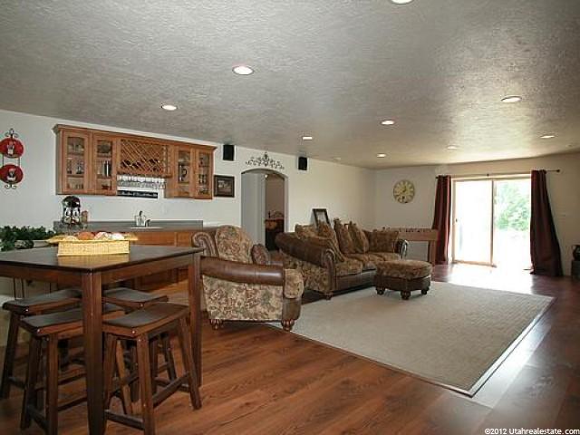 1934 E Bluffside Cir, Sandy, UT 84092 — photo 4