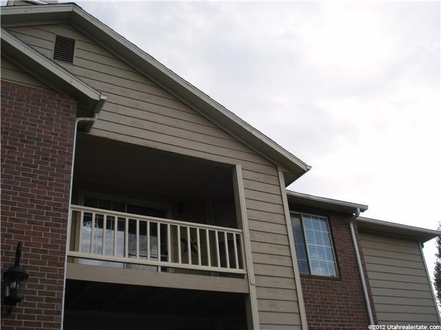 2095 S Main St #10, Bountiful, UT 84010 — photo 2