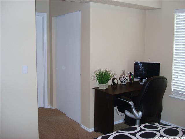 2095 S Main St #10, Bountiful, UT 84010 — photo 6