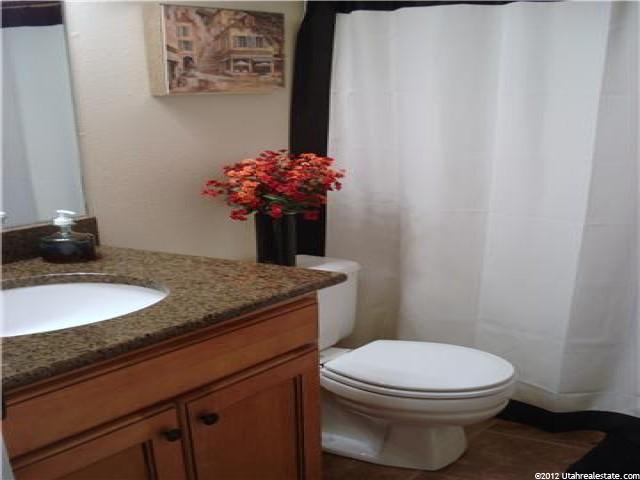 2095 S Main St #10, Bountiful, UT 84010 — photo 9