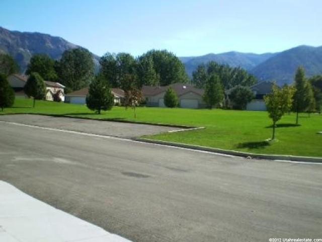 89 Hillsborough Dr, Pleasant View, UT 84414 — photo 11