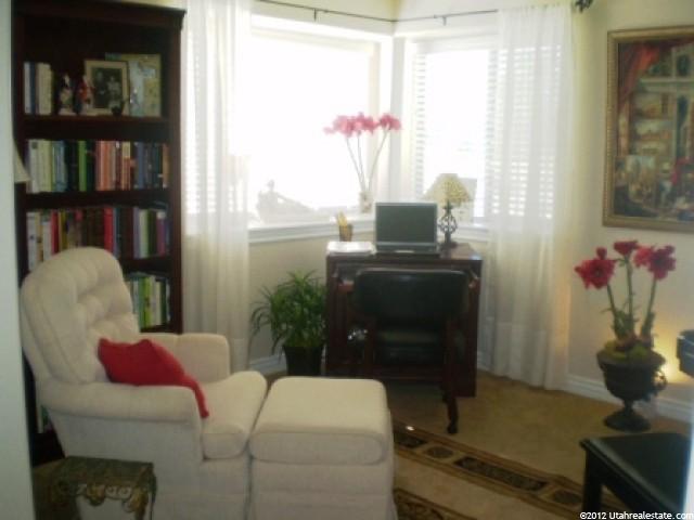 89 Hillsborough Dr, Pleasant View, UT 84414 — photo 5