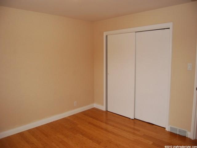 460 E 100 S, Centerville, UT 84014 — photo 4