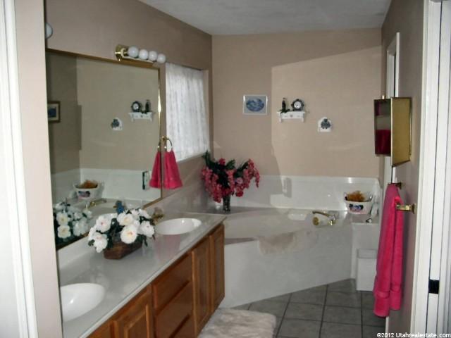 805 S River Rd, St. George, UT 84790 — photo 2