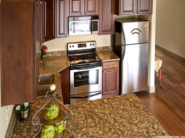 2090 S Orchard Drive Dr, Bountiful, UT 84010 — photo 7