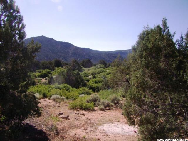 2702 E 2800 S, New Harmony, UT 84757 — photo 7