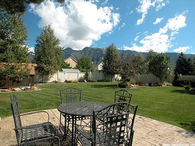10237 S 2505 E, Sandy, UT 84092 — photo 2