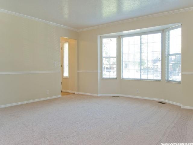 352 Willow Ridge Cir, Centerville, UT 84014 — photo 2