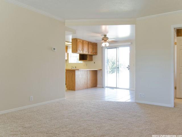 352 Willow Ridge Cir, Centerville, UT 84014 — photo 6