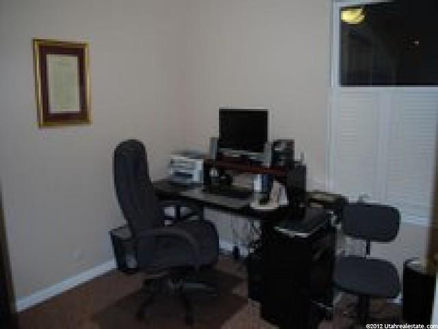 6098 S 2075 E, Holladay, UT 84121 — photo 9