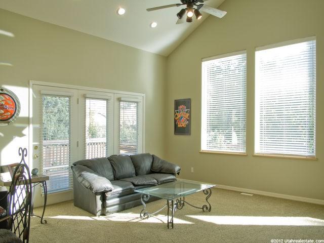 9518 Glacier Ln, Sandy, UT 84092 — photo 3