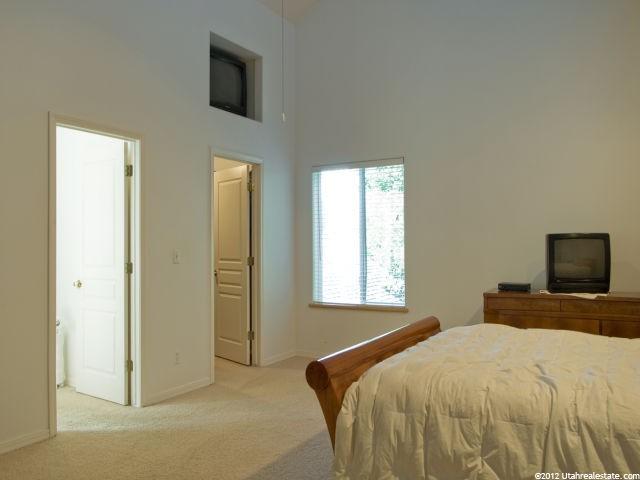 9518 Glacier Ln, Sandy, UT 84092 — photo 8