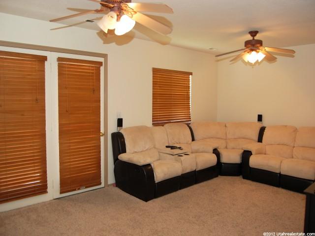 843 W 1960 N, Clinton, UT 84015 — photo 3