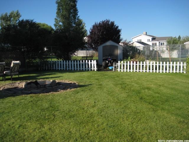 843 W 1960 N, Clinton, UT 84015 — photo 11