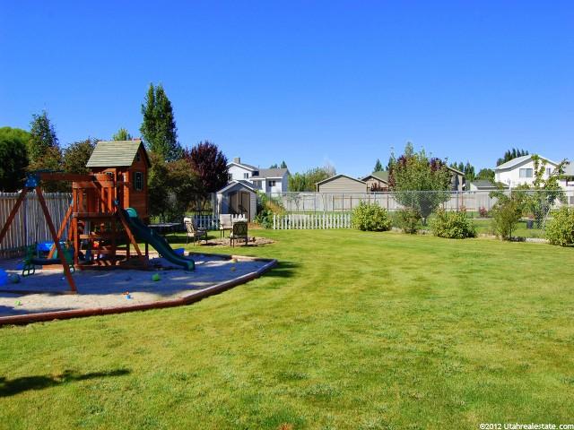 843 W 1960 N, Clinton, UT 84015 — photo 10