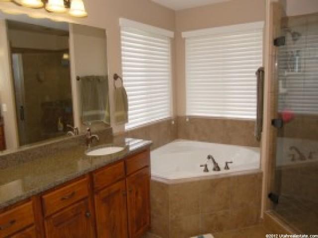 1478 N 1575 W, Clinton, UT 84015 — photo 8