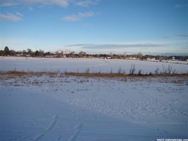 71 E Pear St, Grantsville, UT 84029 — photo 2