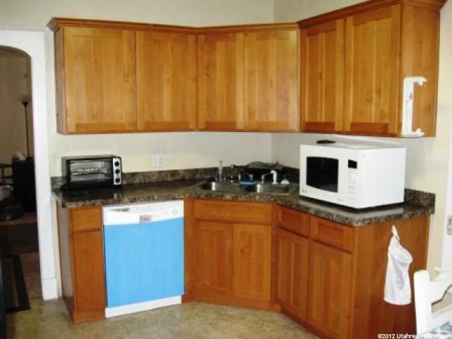 960 Rushton St, Ogden, UT 84401 — photo 3