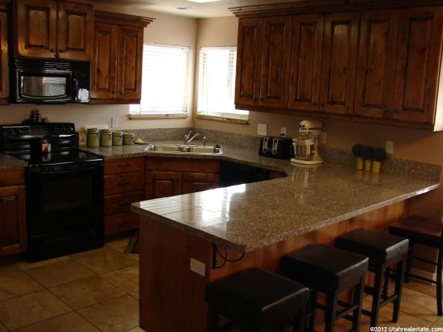 349 N 230 W, Payson, UT 84651 — photo 5