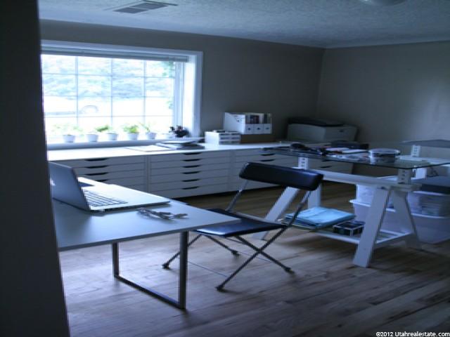 917 W 4000 S, Bountiful, UT 84010 — photo 6
