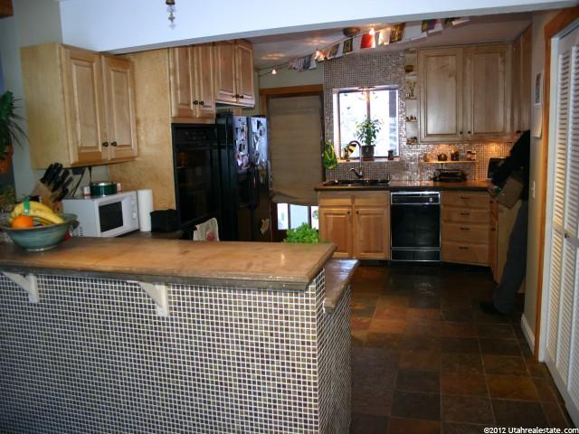 735 Parkview Dr, Summit Park, UT 84098 — photo 2