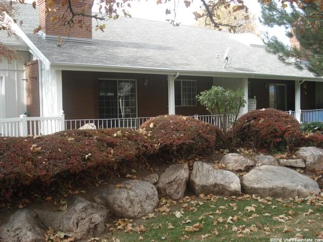 5458 S 200 E, Washington Terrace, UT 84405 — photo 8