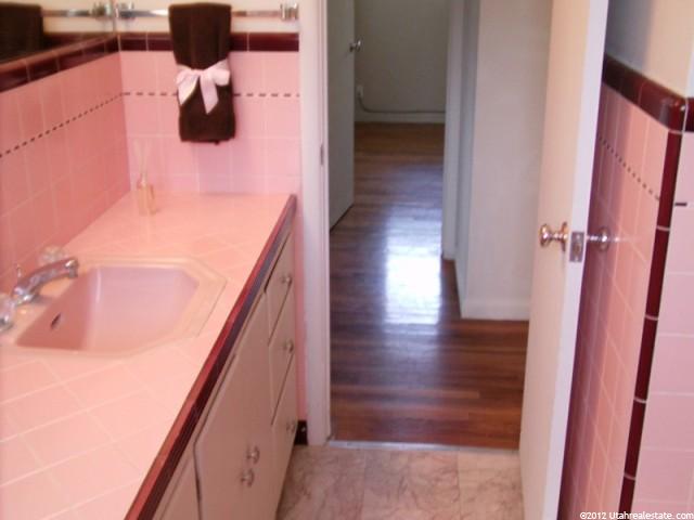 5927 S 570 E, Murray, UT 84107 — photo 8