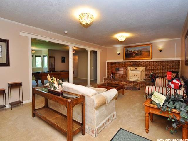 5425 S 3675 W, Roy, UT 84067 — photo 2