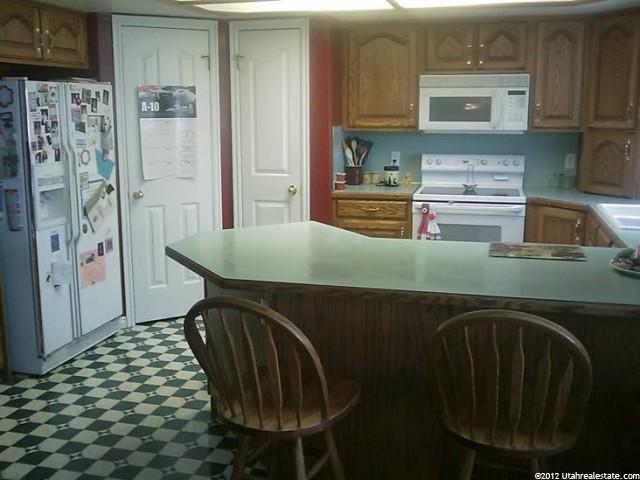 4185 S 2275 W, Roy, UT 84067 — photo 6