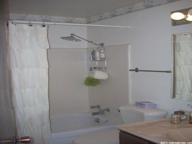 1882 E 5775 S, South Ogden, UT 84403 — photo 8