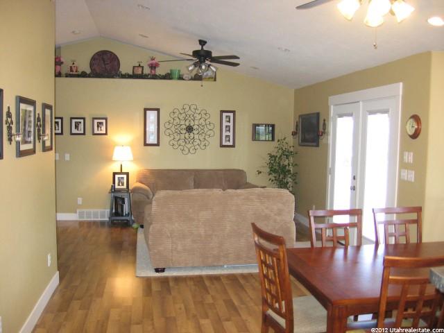 340 N 100 W, Smithfield, UT 84335 — photo 2