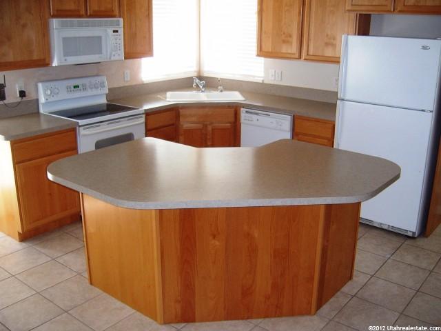 1327 W 2175 S, Syracuse, UT 84075 — photo 6