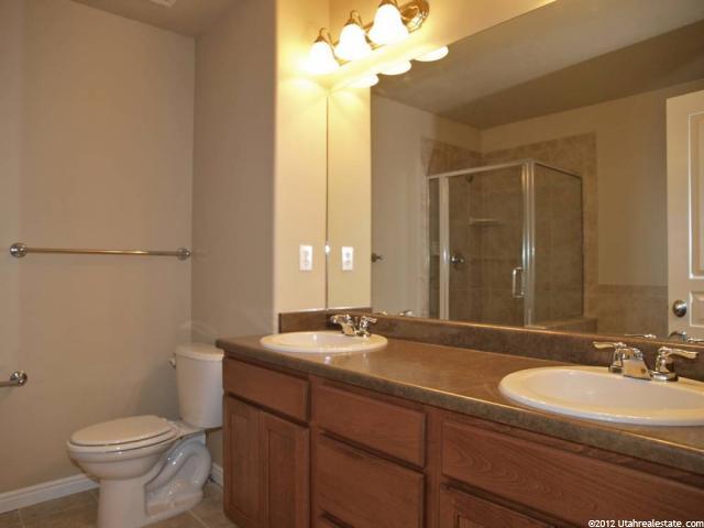 58 N 285 W, Centerville, UT 84014 — photo 6