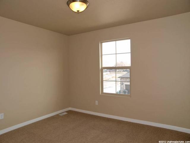 58 N 285 W, Centerville, UT 84014 — photo 9