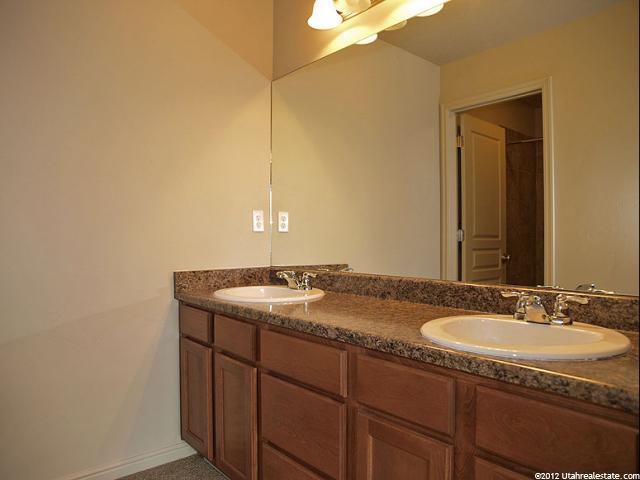 48 N 285 W, Centerville, UT 84014 — photo 5
