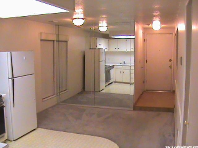 333 E 4500 S #14, Murray, UT 84107 — photo 2