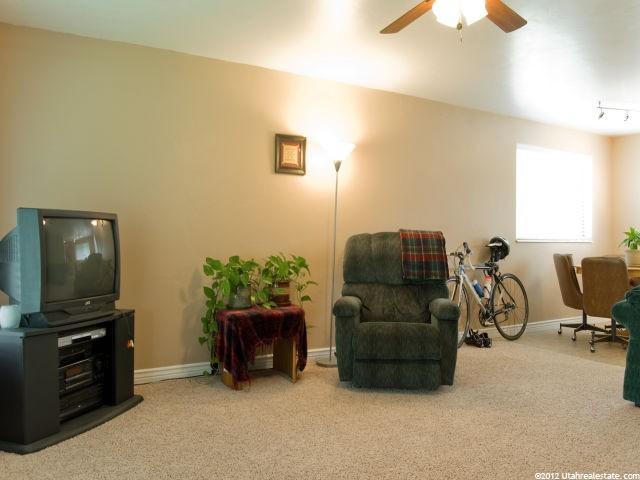 831 W 3900 S, Bountiful, UT 84010 — photo 4