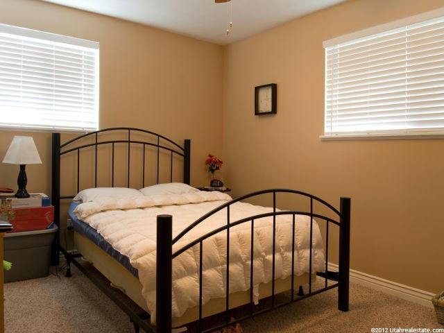 831 W 3900 S, Bountiful, UT 84010 — photo 7