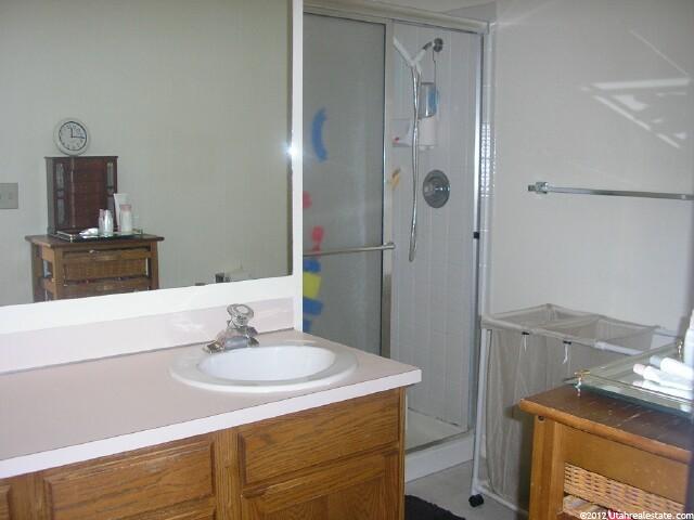 5043 S 1150 E, South Ogden, UT 84403 — photo 8