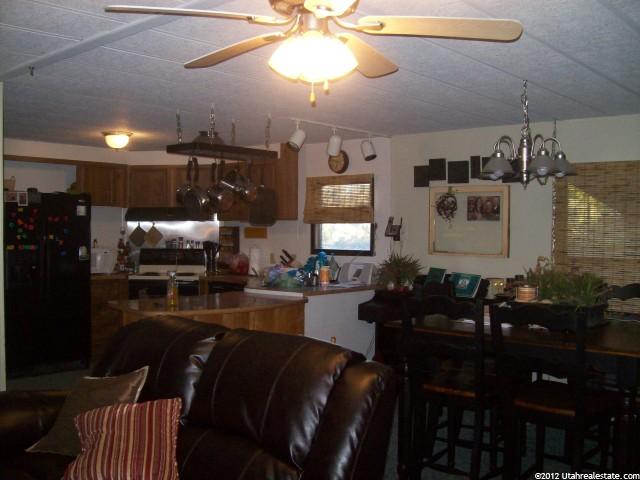 281 W 2500 S, Uintah County, UT 84078 — photo 9