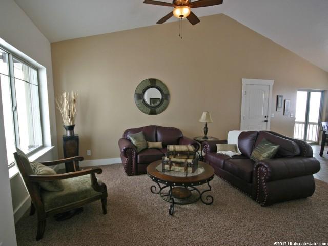 813 S 450 E, Providence, UT 84332 — photo 2