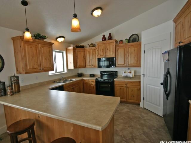 813 S 450 E, Providence, UT 84332 — photo 4