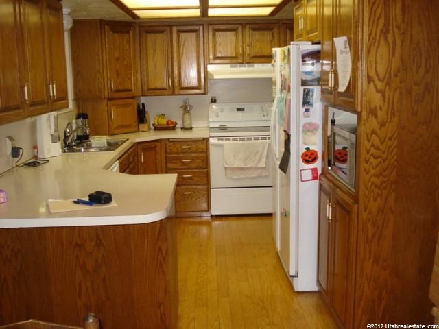 303 N 300 E, Providence, UT 84332 — photo 3