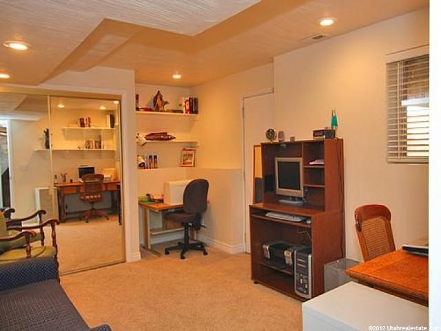 9708 Eastpoint Dr, Sandy, UT 84092 — photo 8