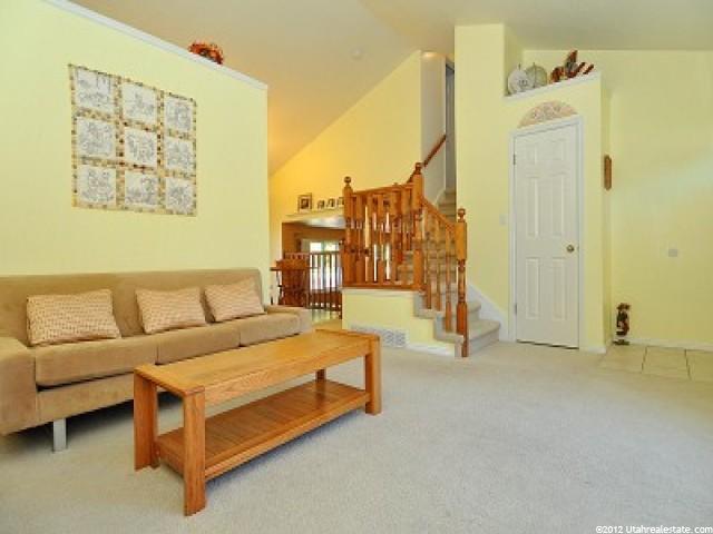 1592 S 300 E, Kaysville, UT 84037 — photo 3