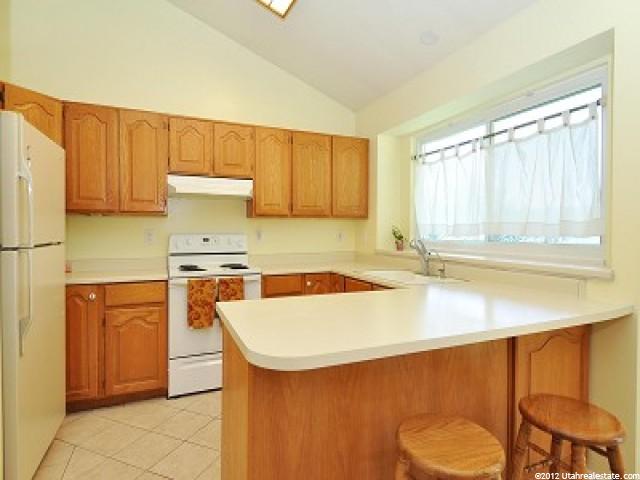 1592 S 300 E, Kaysville, UT 84037 — photo 5