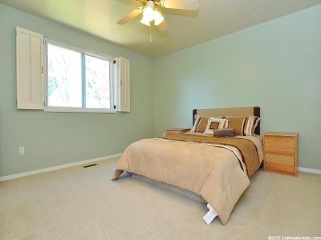 1592 S 300 E, Kaysville, UT 84037 — photo 8