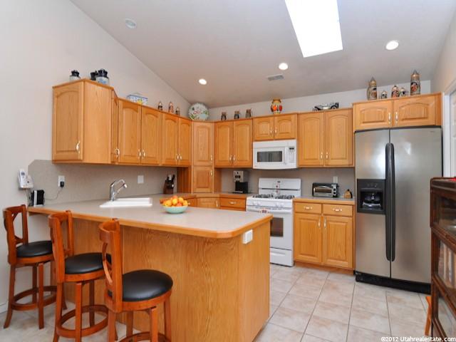 5146 S 350 E, Washington Terrace, UT 84405 — photo 8