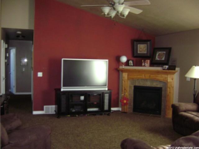 4597 S 4875 W, West Haven, UT 84401 — photo 2