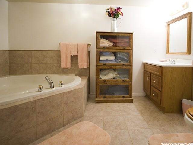 837 E 10600 S, Sandy, UT 84094 — photo 2